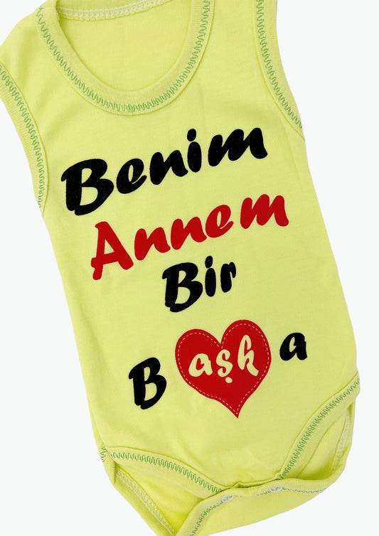 Baby Body Kurzarm mit türkischen Sprüchen ben
